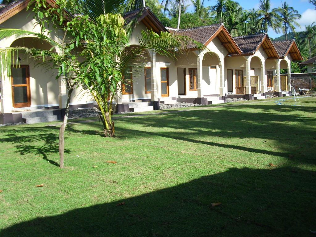 Yuli'S Homestay Kuta  Номер фото