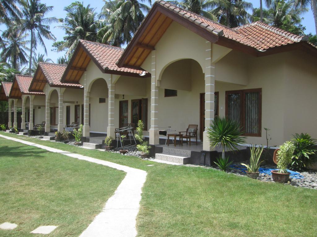 Yuli'S Homestay Kuta  Номер фото