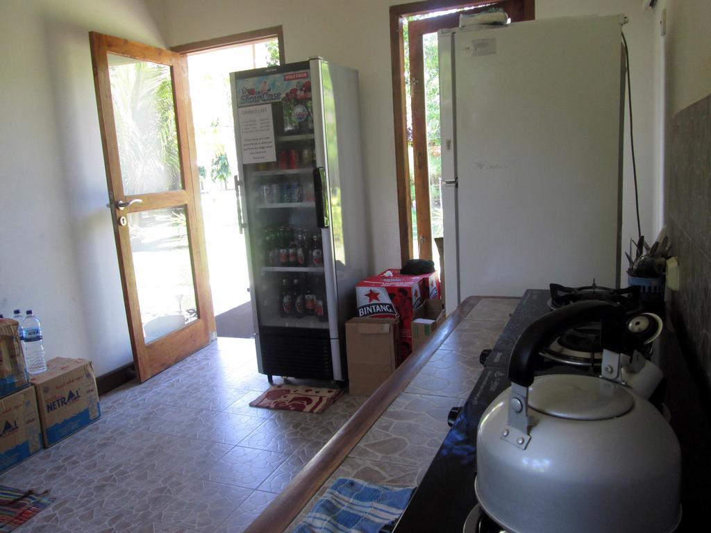 Yuli'S Homestay Kuta  Экстерьер фото