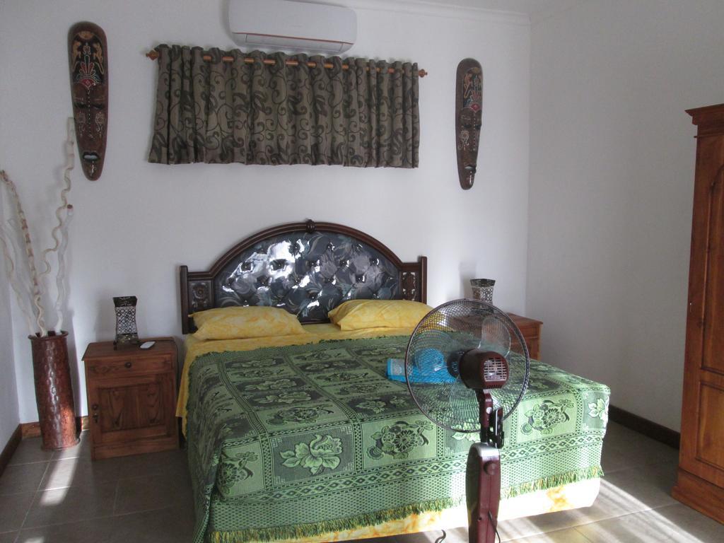Yuli'S Homestay Kuta  Экстерьер фото